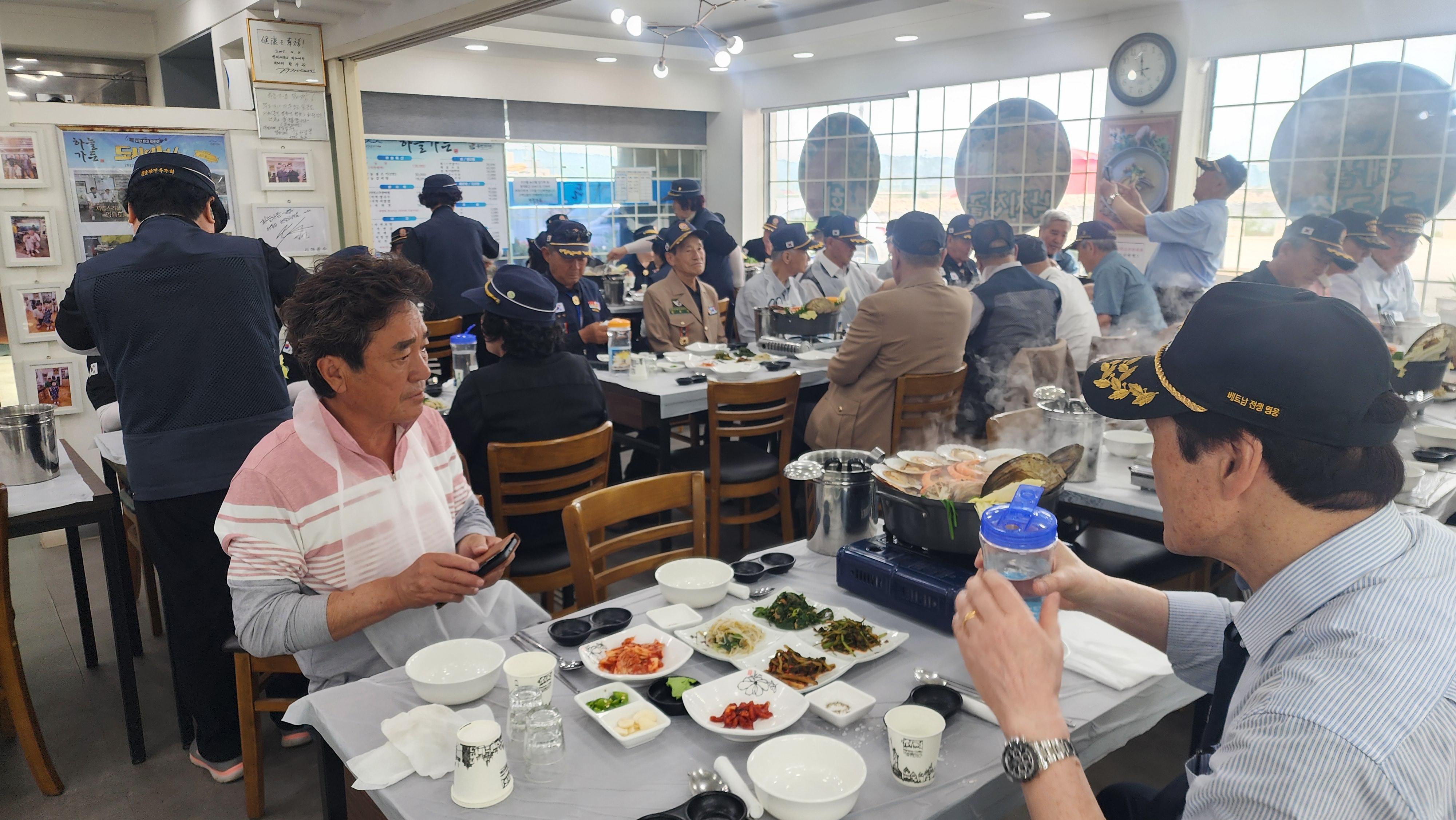 KakaoTalk_20260520_위로연.jpg